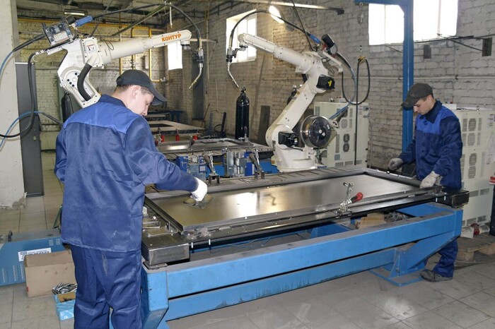 Производство металлических входных дверей-2