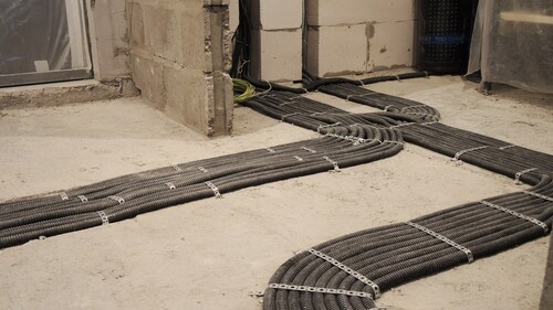 Прокладка кабеля и монтаж электропроводки-5