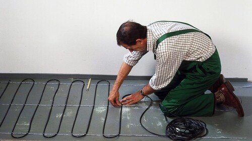 Фиксация кабеля электрического теплого пола