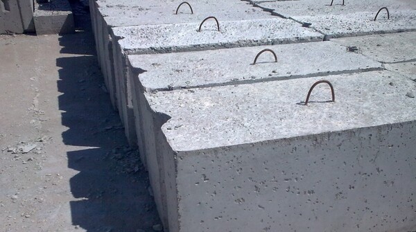 Блоки бетонные для фундаментов ФБС