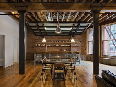 Деревянный потолок в стиле Лофт