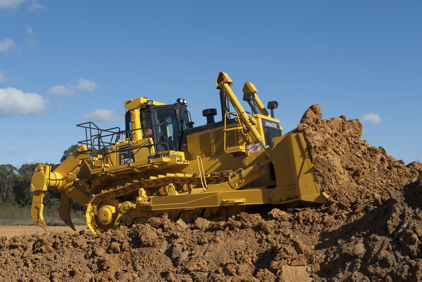 Разработка грунта механическим способом с помощью бульдозера