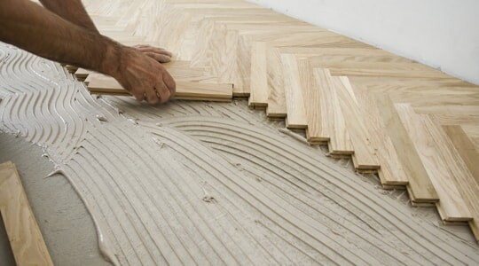 Укладка паркета в Алматы на клей