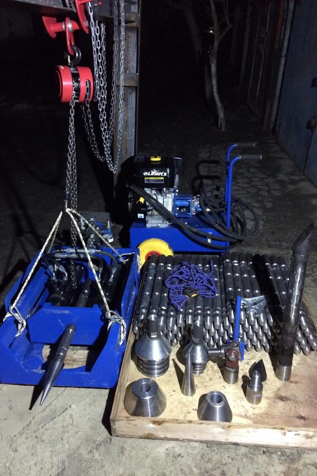 Проколы под дорогами, водоемами, путями