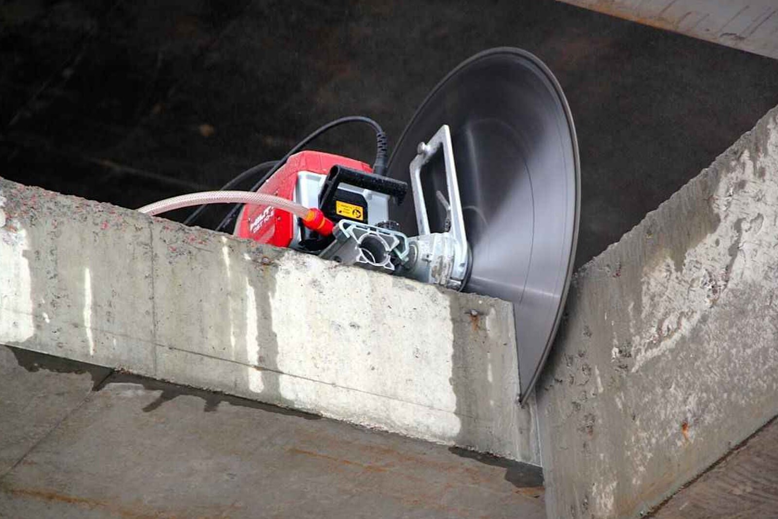 Алмазная резка бетона