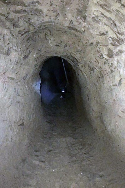 Секретный туннель в дом