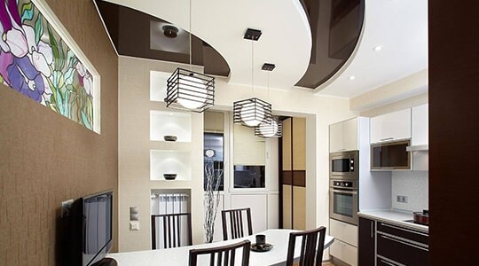 Комбинированный потолок в современном стиле