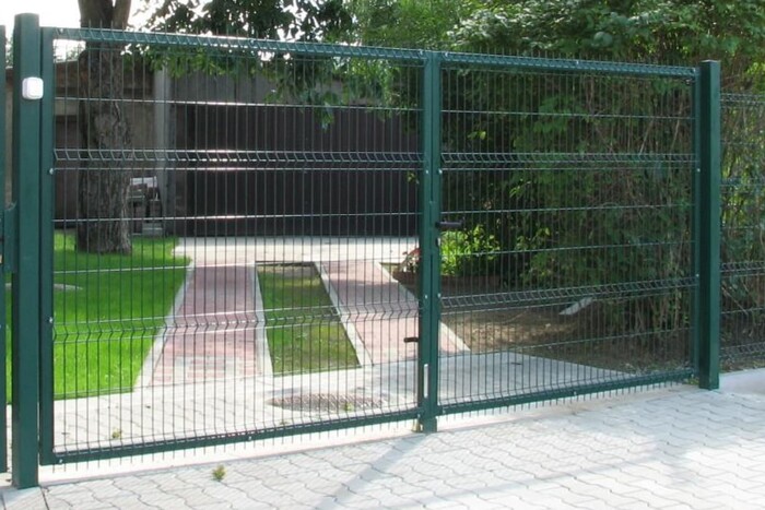 Ворота из стальной сетки